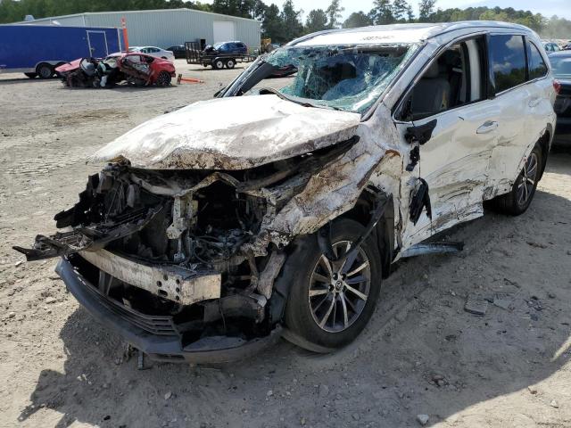 Photo 2 from auction – 2017 TOYOTA HIGHLANDER with VIN 5TDJZRFH7HS416762
