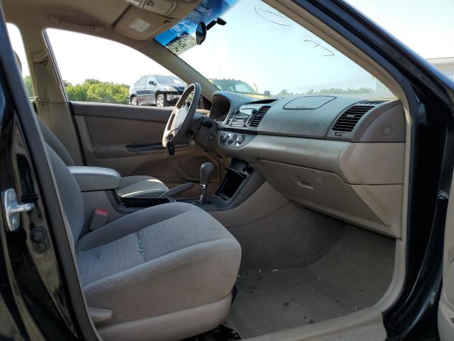 Photo 5 from auction – 2005 TOYOTA CAMRY LE with VIN 4T1BE32K15U096436