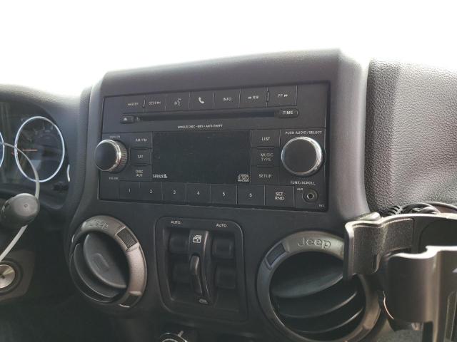 Photo 9 from auction – 2015 JEEP WRANGLER U with VIN 1C4BJWDG5FL508293
