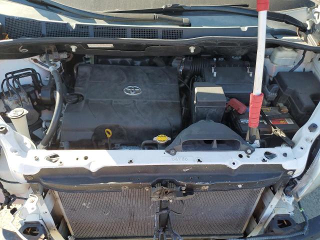 Photo 7 from auction – 2011 TOYOTA SIENNA XLE with VIN 5TDDK3DC7BS001633