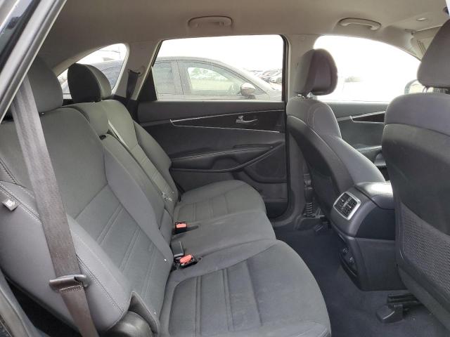 Photo 6 from auction – 2016 KIA SORENTO LX with VIN 5XYPG4A53GG054795