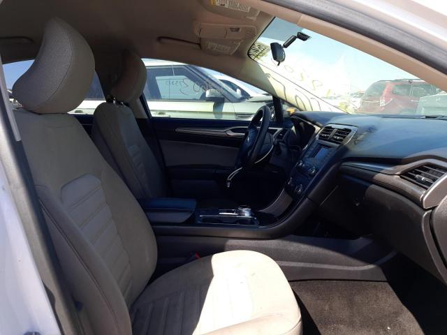 Photo 5 from auction – 2017 FORD FUSION S with VIN 3FA6P0G71HR399236