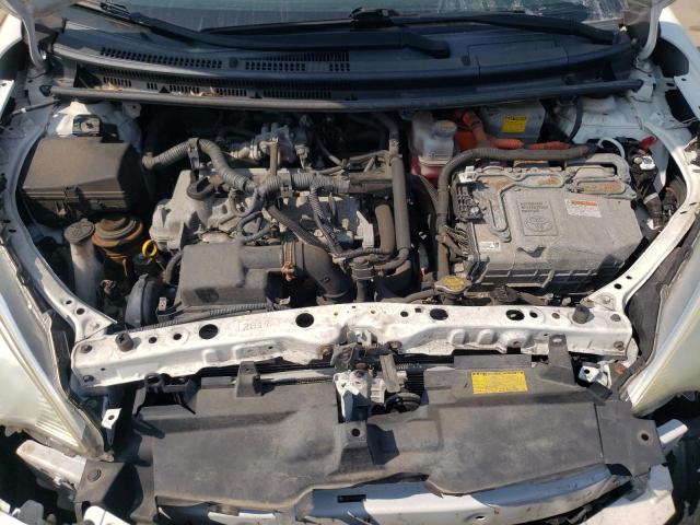 Photo 7 from auction – 2013 TOYOTA PRIUS C with VIN JTDKDTB31D1042084