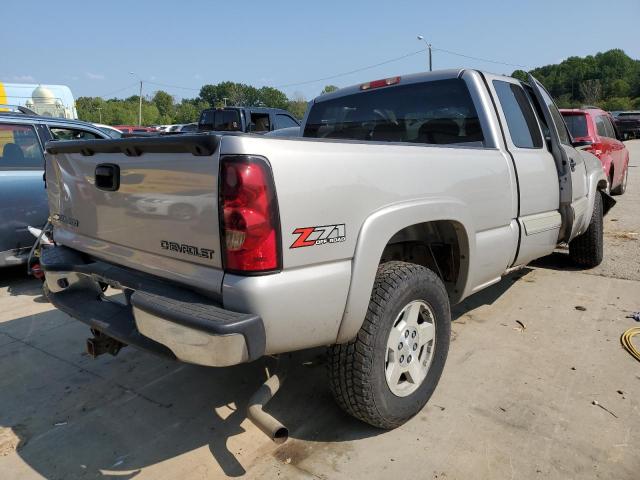 Photo 4 from auction – 2004 CHEVROLET SILVERADO with VIN 2GCEK19T941373759