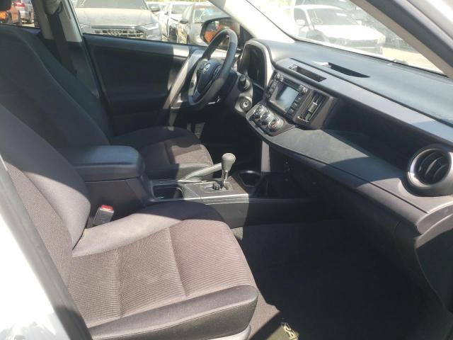 Photo 5 from auction – 2018 TOYOTA RAV4 LE with VIN JTMBFREV7JJ183036