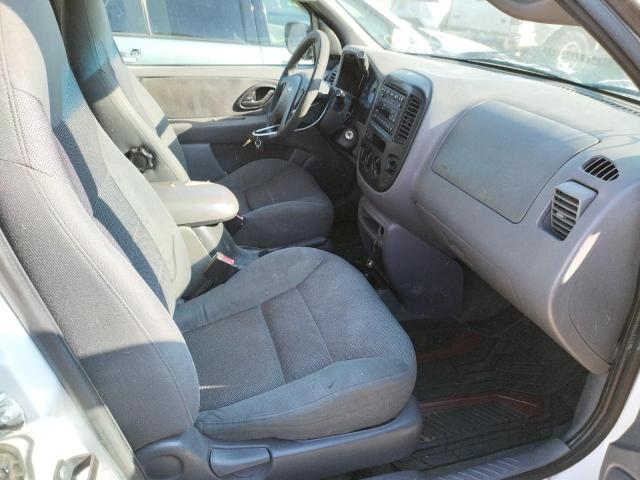 Photo 5 from auction – 2001 FORD ESCAPE XLT with VIN 1FMYU04171KE70151
