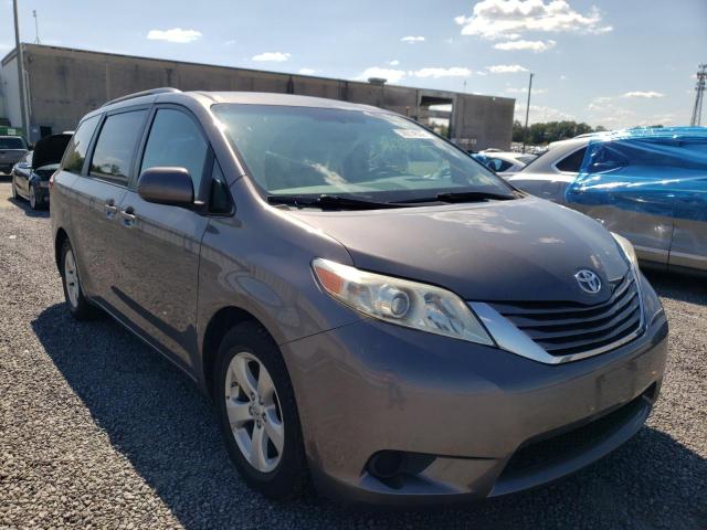 Photo 1 from auction – 2015 TOYOTA SIENNA LE with VIN 5TDKK3DC2FS547737