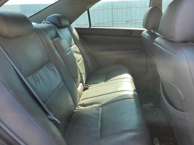 Photo 6 from auction – 2004 TOYOTA CAMRY LE with VIN 4T1BF32K94U070890