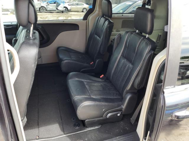 Photo 6 from auction – 2014 CHRYSLER TOWN & COU with VIN 2C4RC1CG9ER192108