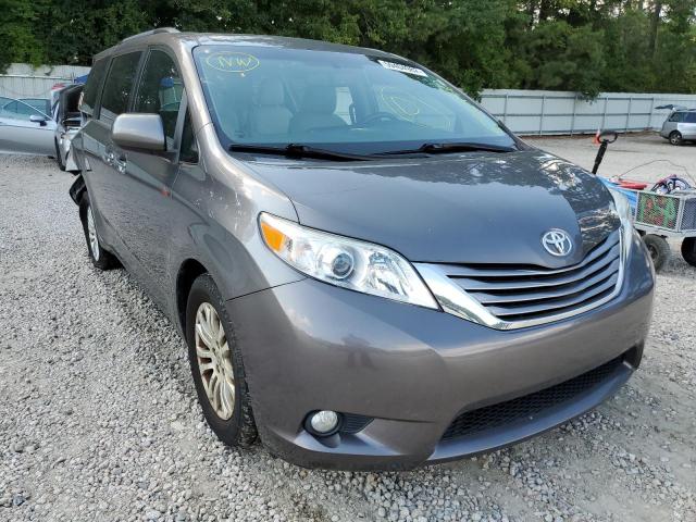 Photo 1 from auction – 2017 TOYOTA SIENNA XLE with VIN 5TDYZ3DC2HS787072