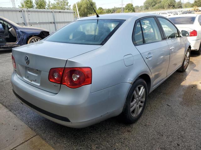 Photo 4 from auction – 2007 VOLKSWAGEN JETTA 2.5 with VIN 3VWHF71K37M100897