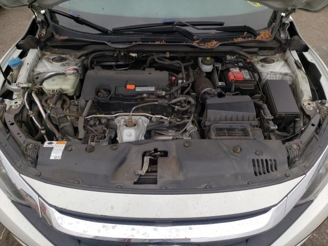 Photo 7 from auction – 2017 HONDA CIVIC LX with VIN 2HGFC2F57HH553446
