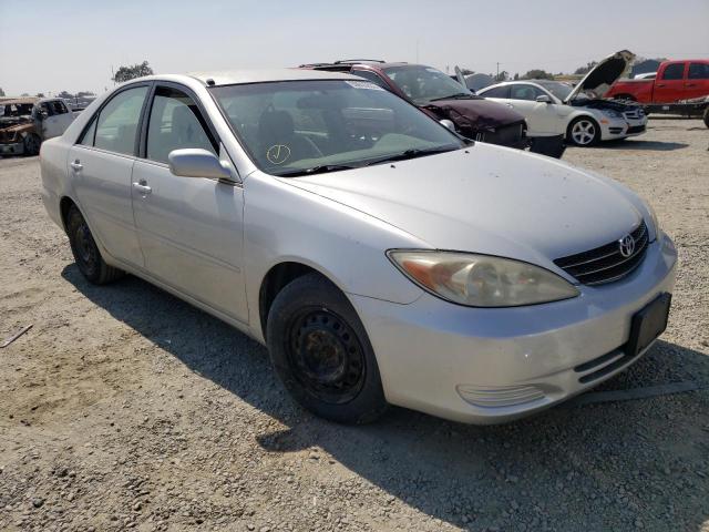 TOYOTA CAMRY LE 2003 with VIN 4T1BE32K73U687397 - Photo from auction