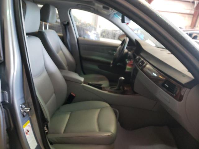 Photo 5 from auction – 2006 BMW 325 I with VIN WBAVB13586PT04090