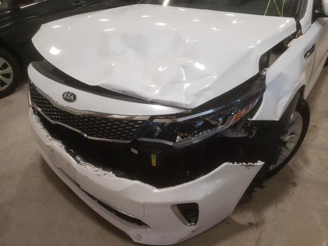Photo 9 from auction – 2018 KIA OPTIMA EX with VIN 5XXGU4L32JG225519