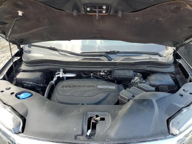Photo 7 from auction – 2017 HONDA PILOT TOUR with VIN 5FNYF5H92HB007997