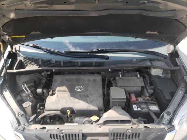 Photo 7 from auction – 2013 TOYOTA SIENNA LE with VIN 5TDKK3DC1DS292673
