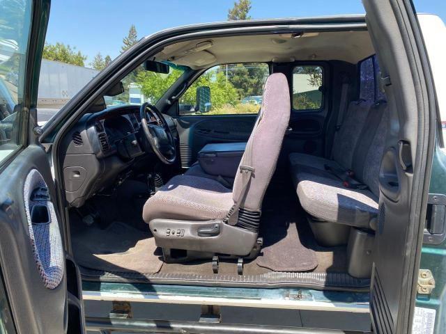 Photo 6 from auction – 2002 DODGE RAM 2500 with VIN 3B7KF23C42M266484