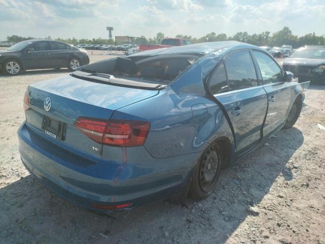 Photo 4 from auction – 2017 VOLKSWAGEN JETTA S with VIN 3VW2B7AJ2HM280903