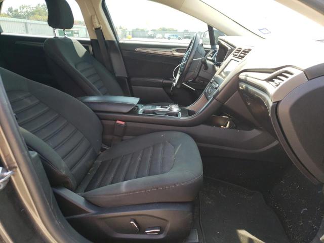 Photo 5 from auction – 2017 FORD FUSION SE with VIN 3FA6P0HD6HR321992