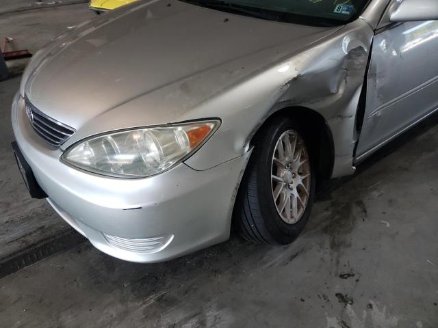 Photo 9 from auction – 2005 TOYOTA CAMRY LE with VIN 4T1BE30K35U609835