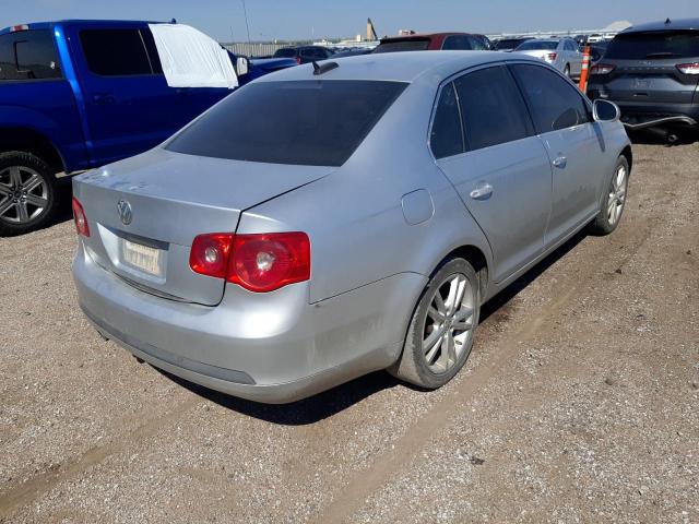 Photo 4 from auction – 2006 VOLKSWAGEN JETTA 2.5 with VIN 3VWDF81K66M654342