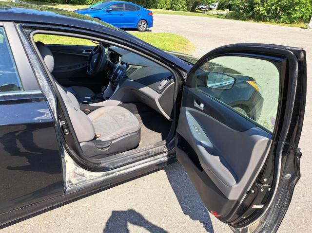 Photo 5 from auction – 2012 HYUNDAI SONATA GLS with VIN 5NPEB4AC0CH357864