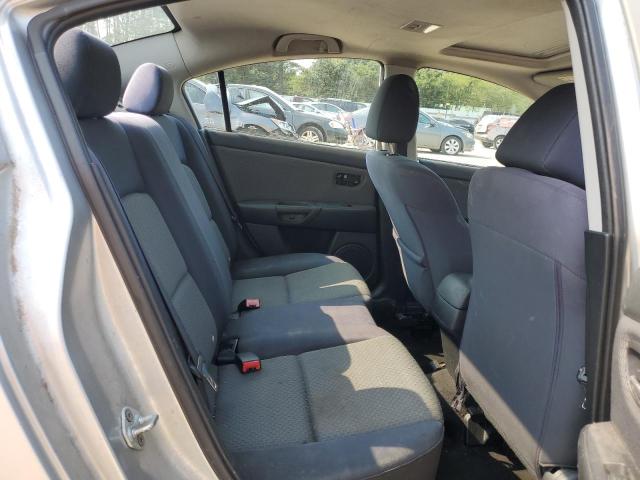 Photo 6 from auction – 2004 MAZDA 3 I with VIN JM1BK32F541135304