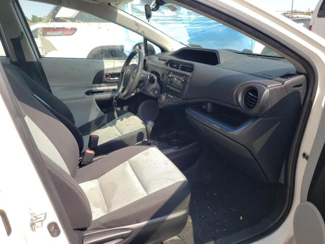 Photo 5 from auction – 2013 TOYOTA PRIUS C with VIN JTDKDTB31D1042084