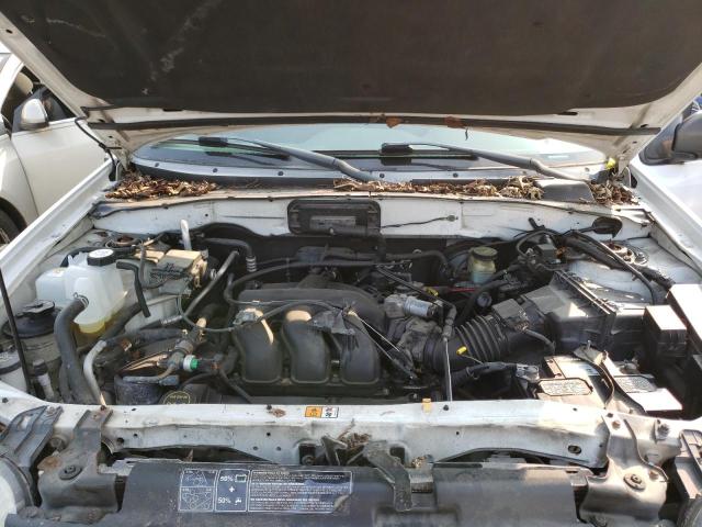 Photo 7 from auction – 2002 FORD ESCAPE with VIN 1FMYU041X2KB03763