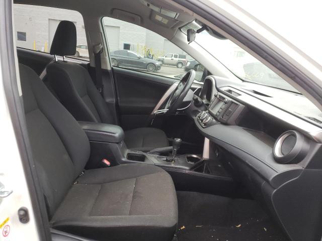 Photo 5 from auction – 2017 TOYOTA RAV4 LE with VIN JTMZFREV8HJ719579