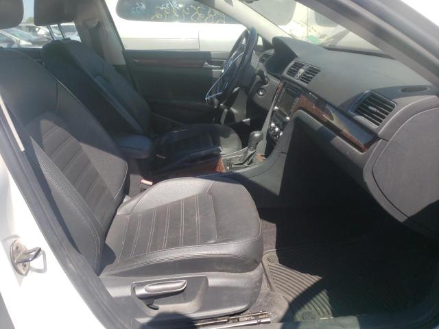 Photo 5 from auction – 2012 VOLKSWAGEN PASSAT SEL with VIN 1VWCH7A30CC041512