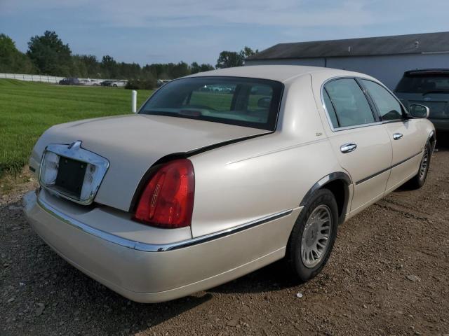 Photo 4 from auction – 2001 LINCOLN TOWN CAR C with VIN 1LNHM83W51Y707017