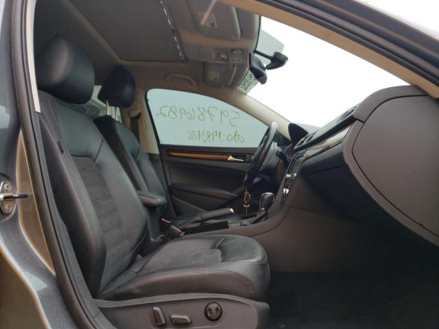 Photo 5 from auction – 2012 VOLKSWAGEN PASSAT SEL with VIN 1VWCN7A35CC083084