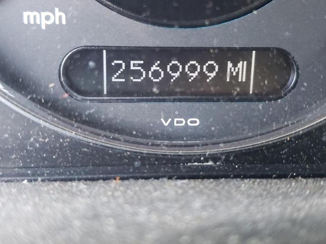 Photo 8 from auction – 2005 MERCEDES-BENZ E 500 with VIN WDBUF70J55A685050