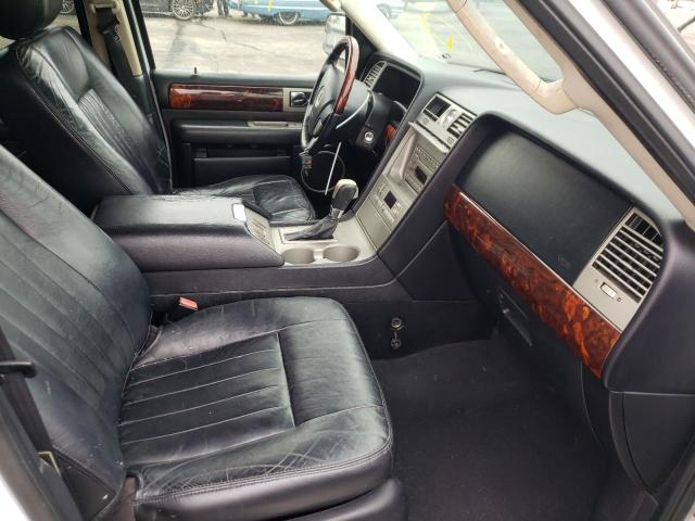 Photo 5 from auction – 2003 LINCOLN NAVIGATOR with VIN 5LMFU27R83LJ44096
