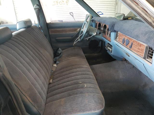 Photo 5 from auction – 1983 FORD FAIRMOUNT with VIN 1FABP36X4DK179783