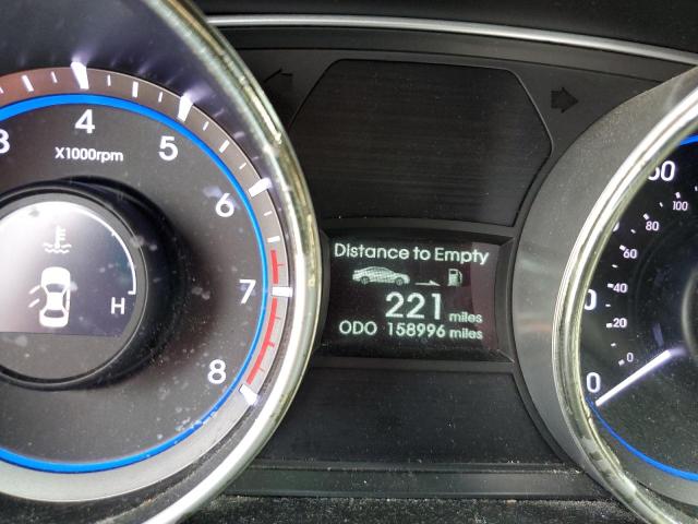 Photo 8 from auction – 2012 HYUNDAI SONATA SE with VIN 5NPEC4AB4CH445336