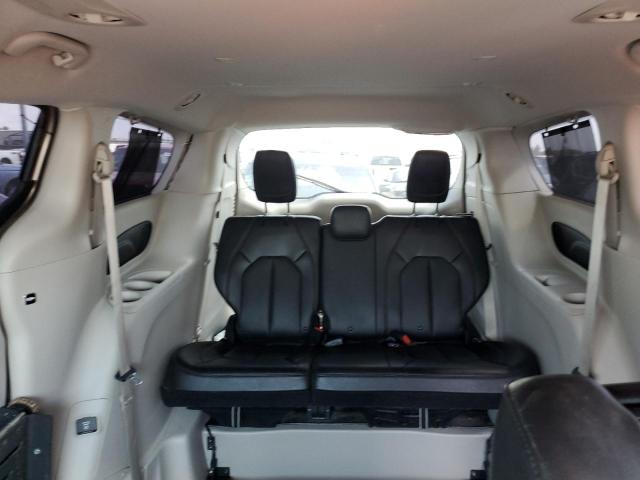 Photo 9 from auction – 2018 CHRYSLER PACIFICA T with VIN 2C4RC1EG1JR182874