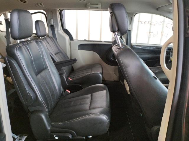 Photo 6 from auction – 2011 CHRYSLER TOWN & COU with VIN 2A4RR8DG4BR763581