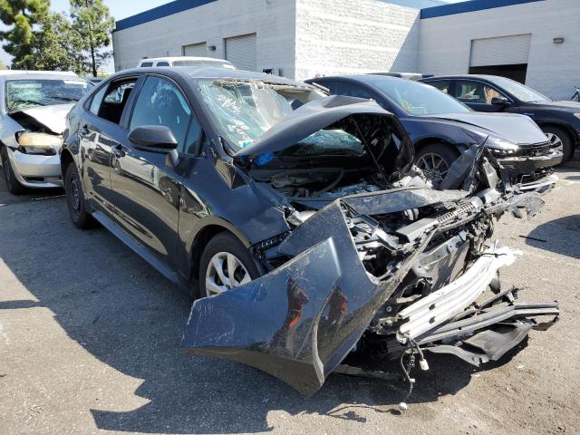 TOYOTA COROLLA LE 2022 with VIN 5YFEPMAE3NP272221 - Photo from auction
