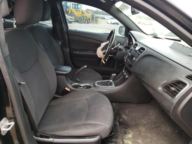 Photo 5 from auction – 2014 CHRYSLER 200 TOURIN with VIN 1C3CCBBB5EN108000