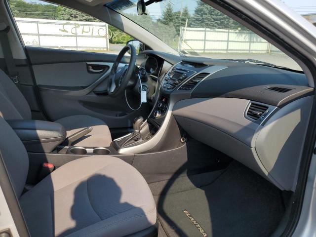 Photo 5 from auction – 2016 HYUNDAI ELANTRA SE with VIN 5NPDH4AE2GH695879