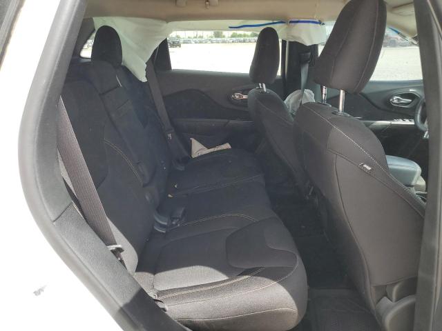 Photo 6 from auction – 2015 JEEP CHEROKEE L with VIN 1C4PJLCB1FW596638