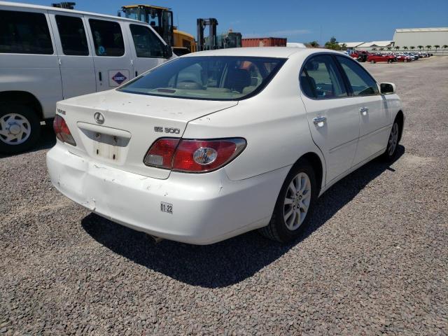 Photo 4 from auction – 2003 LEXUS ES 300 with VIN JTHBF30GX30095935