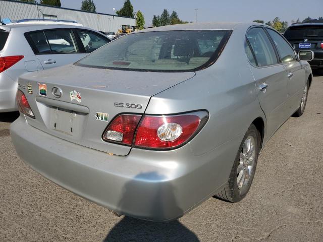 Photo 4 from auction – 2002 LEXUS ES 300 with VIN JTHBF30G420085299