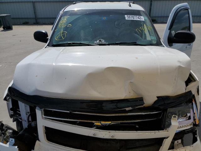 Photo 7 from auction – 2007 CHEVROLET SUBURBAN with VIN 3GNFC16007G173836