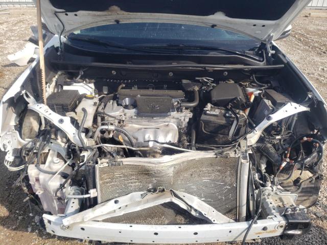 Photo 7 from auction – 2017 TOYOTA RAV4 LE with VIN 2T3BFREV3HW642591