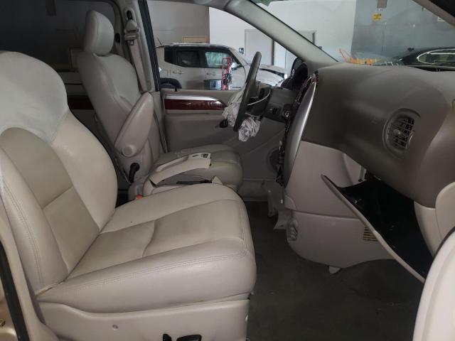 Photo 5 from auction – 2005 CHRYSLER TOWN & COU with VIN 2C8GP64L45R473008