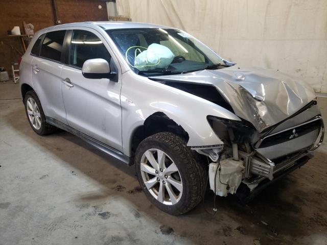 MITSUBISHI OUTLANDER 2014 z numerem VIN 4A4AR3AU5EE011639 - Zdjęcie z aukcji